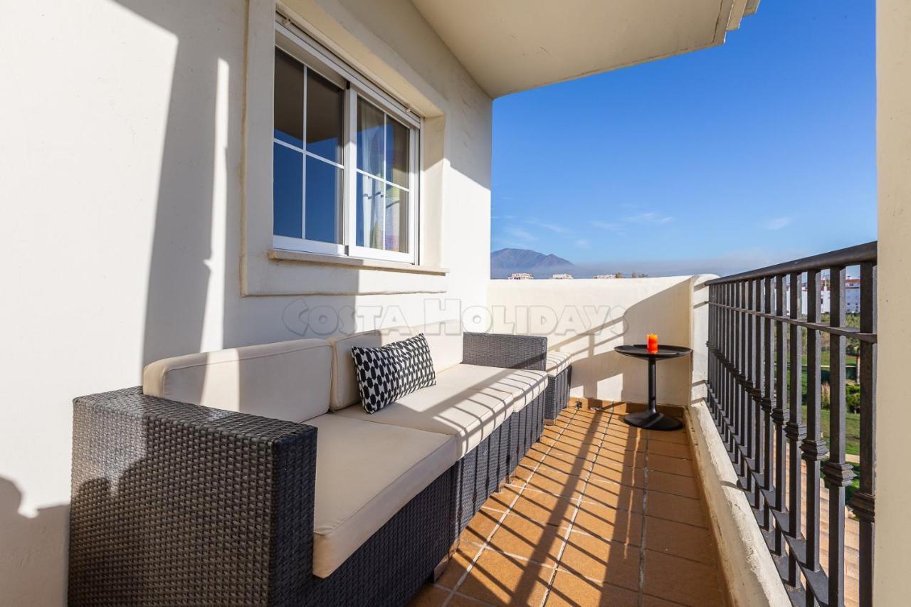 Residencial Duquesa 18 Apartment Манилва Екстериор снимка